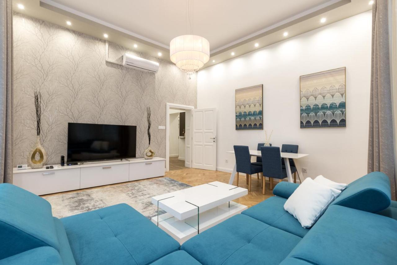 City Center Grand Luxury W 2Br/2Bt บูดาเปสต์ ภายนอก รูปภาพ